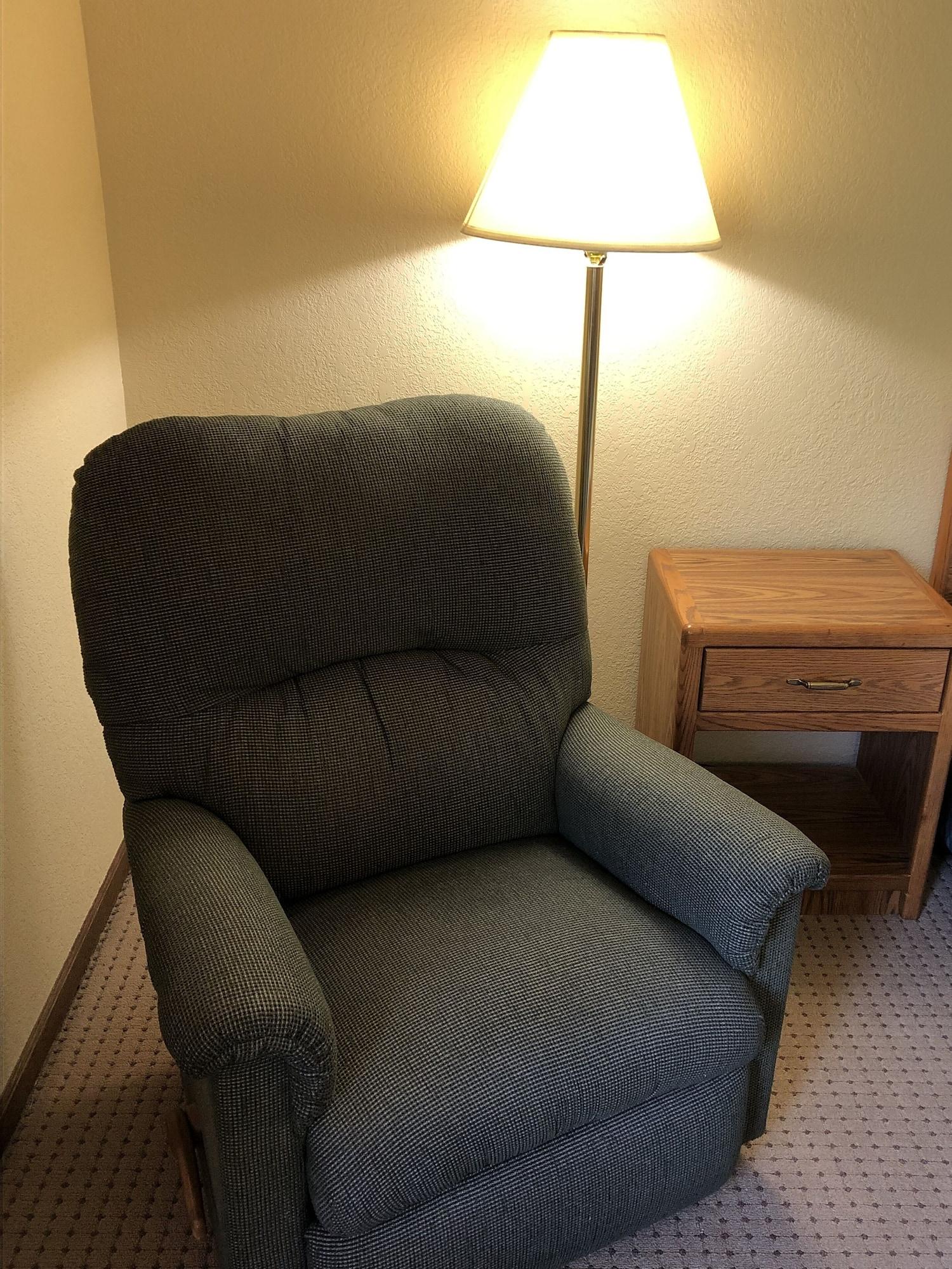 Days Inn By Wyndham Iron Mountain Eksteriør billede